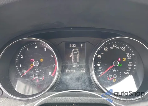 2016 Volkswagen Passat 1.8T S из США, поврежденный, VIN 1VWAT7A38GC011797